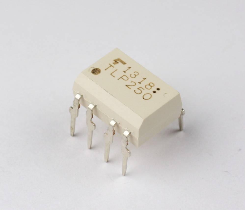 MOSFET IGBT Driver TLP250 - an 8-pin beige electronic component with the text "TLP250" and "1318" printed on its top surface.