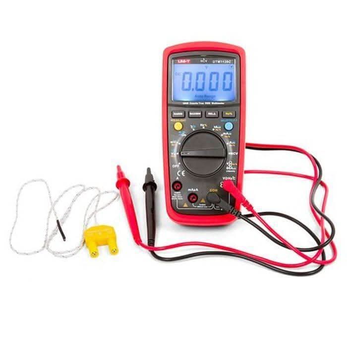 Multimeter digital UNI-T UT139C - with a red protective case, a digital display reading 0.000, a central control dial, test leads, and a temperature probe.