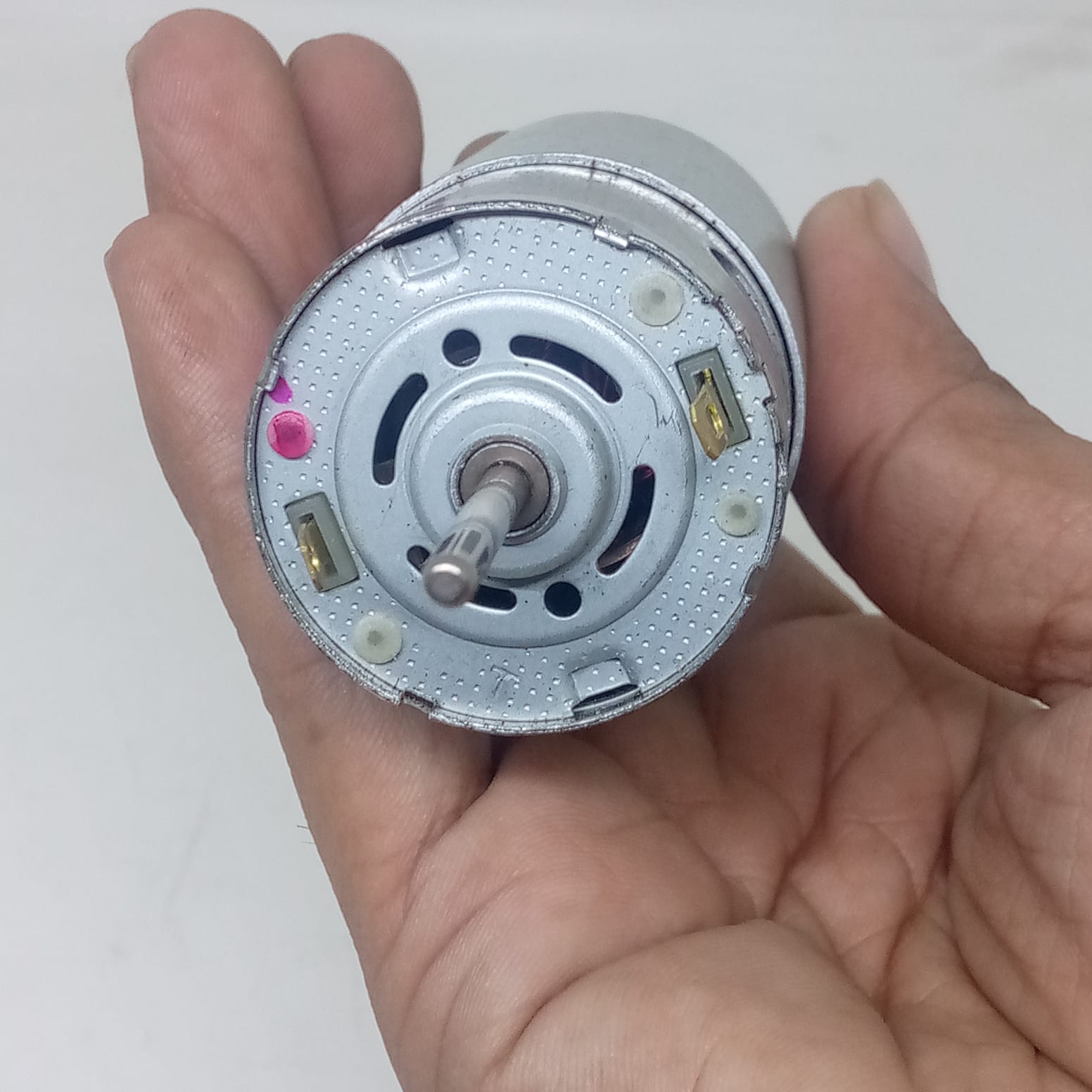 Narrow Shaft Motor 3.17mm Shaft 12V Charger Fans DC Motor - the silver cylindrical motor body, front shaft, and two metal terminals.
