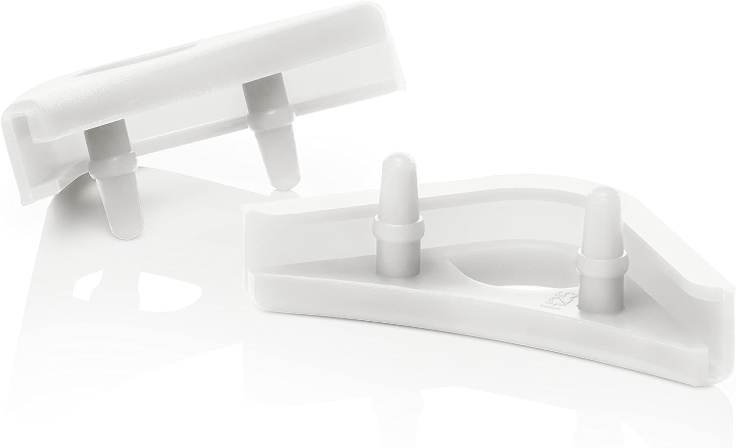 Noctua NA-SAVP1 chromax.White, Anti-Vibration Pads - two white silicone corner mounts with integrated pins in a close-up product view.