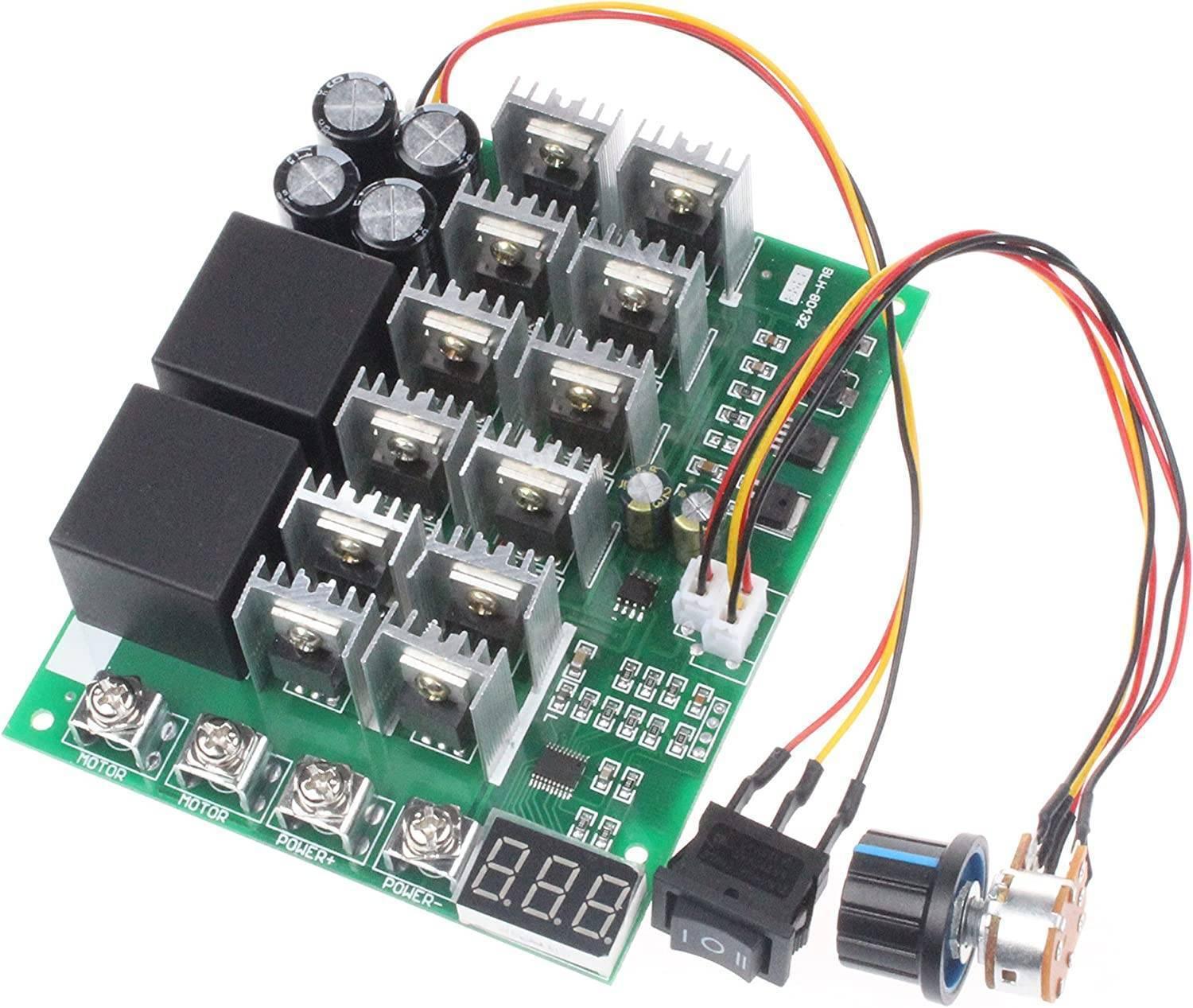 NOYITO PWM Motor Speed Controller 60A DC 10V-55V 12V 24V 36V 48V Digital Display 100A Max Brush DC Motor Controller - Third gear Forward Reverse Stop - with a green circuit board, two black relays, a digital display, a rocker switch, and a black rotary knob.