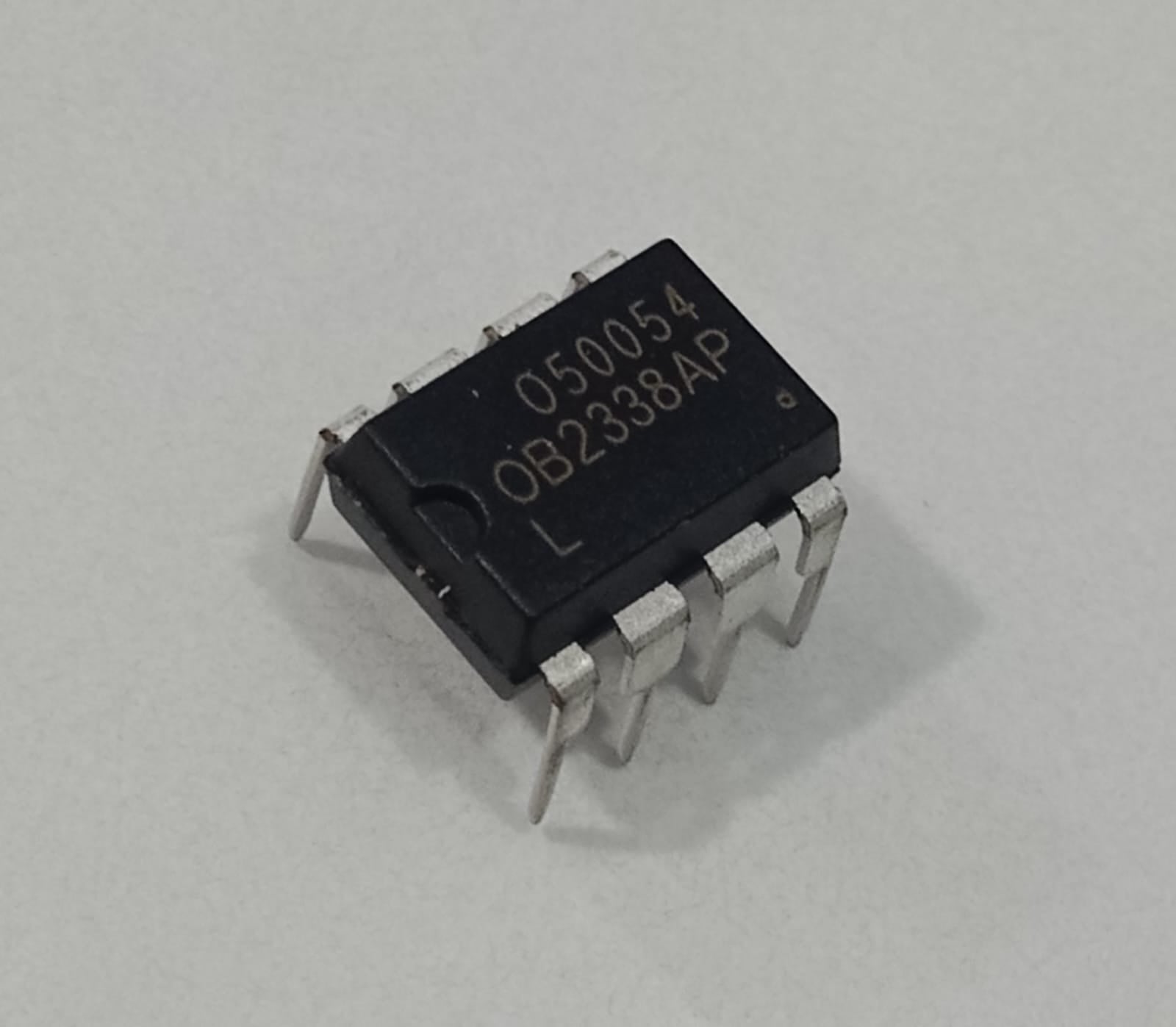 OB2338APL PWM Controller IC - a black, eight-pin dual in-line integrated circuit chip with 050054 and OB2338AP printed on its top surface.