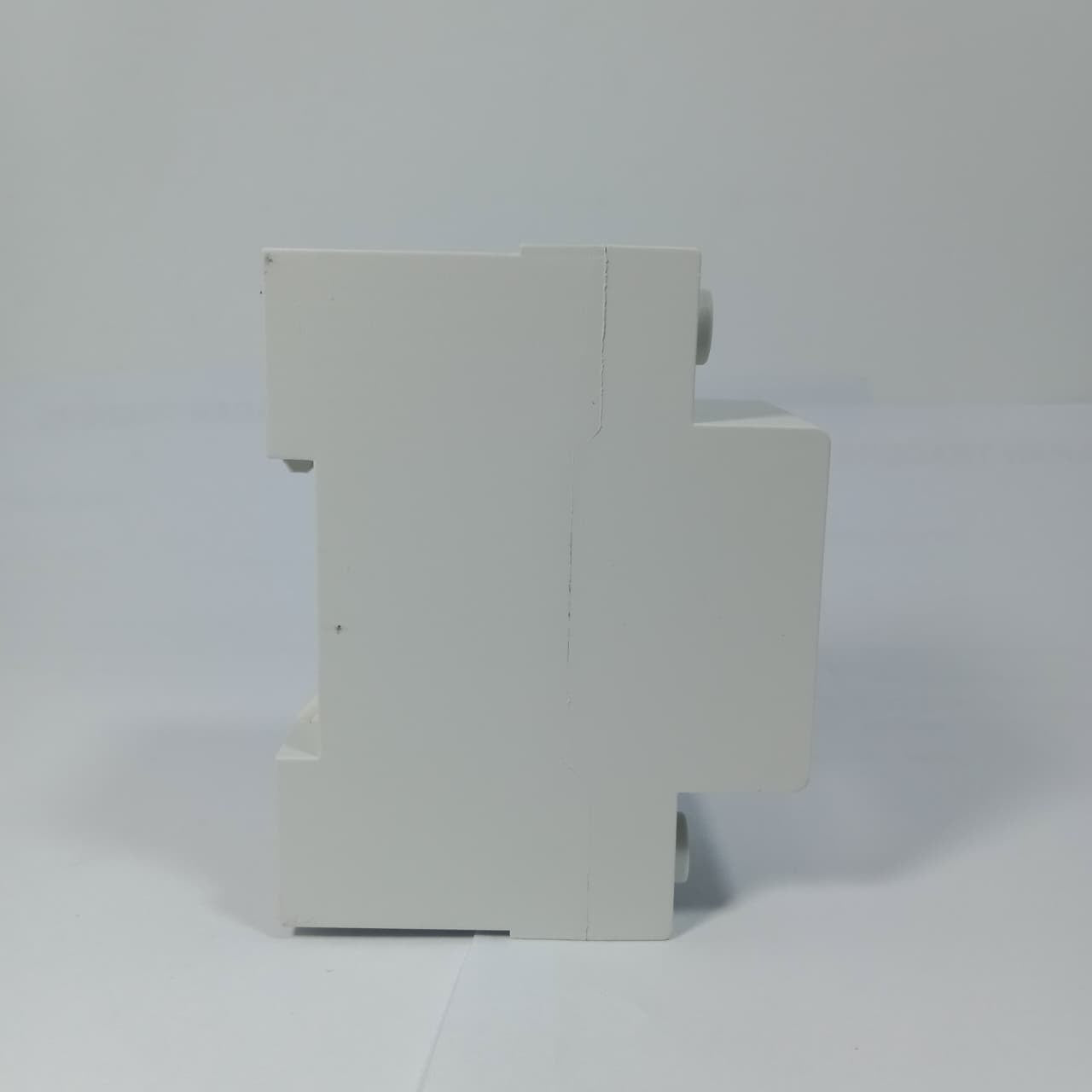 Reclose Programmable 63A WiFi Breaker Switch Smart Home Circuit Breaker 2 Pole - shown from the side in a plain white plastic housing.