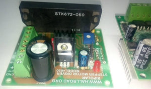 Sine Wave STK672-050 3amp Unipolar 6 Wires Stepper Motor Driver - a green circuit board with a large black chip, capacitor, terminals, and LED.