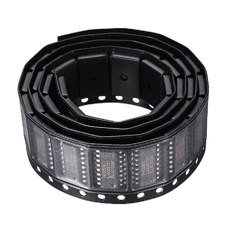 SMD 74HC595 74HC595D SOP16 Patch 8 Bit Serial Shift Register - shown in a black plastic carrier tape reel with individual chips visible through a clear cover.