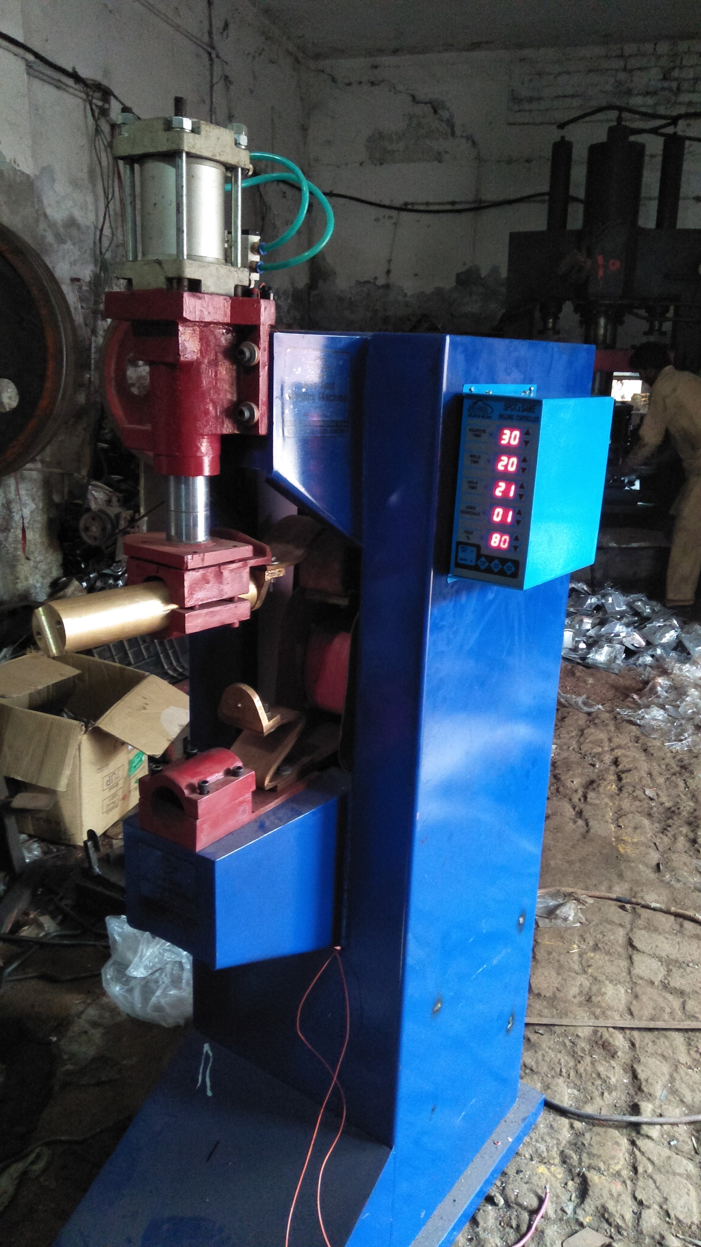 Spot/SEAM Welding Control Panel - mounted on a blue industrial welding machine, featuring a digital display showing the numbers 30, 20, 21, 01, and 80.