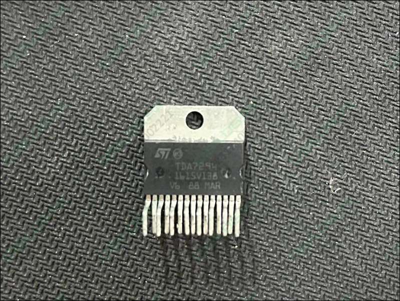 TDA7294 100W Audio Power Amplifier IC - TO-220-15 Package