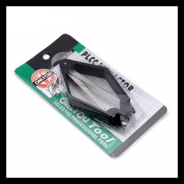 Ty-610 PLCC IC Circuit Board Extractor Tool Chip Pull Up Machine Clip - a black plastic chip puller with metal prongs, shown in its original retail packaging.