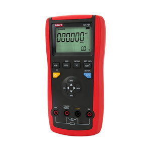 UNI-T UT701 temperature calibrator side