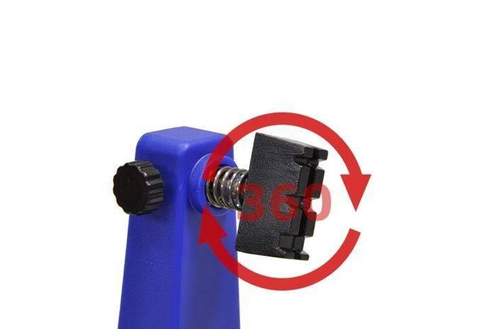 Universal PCB Stand Holder ZD-11E - a close-up of the blue support arm featuring a spring-loaded, black rotating clamp with a 360-degree rotation indicator.