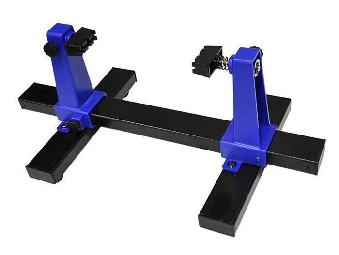 Universal PCB Stand Holder ZD-11E - a black and blue adjustable metal workbench stand with two upright supports, spring-loaded clamps, and knobs.