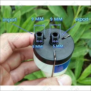 Used High Pressure Liquid Water Pump 370 DC 12V-24V - a close-up showing the top ports with 5mm and 9mm diameter dimension labels for import and export.